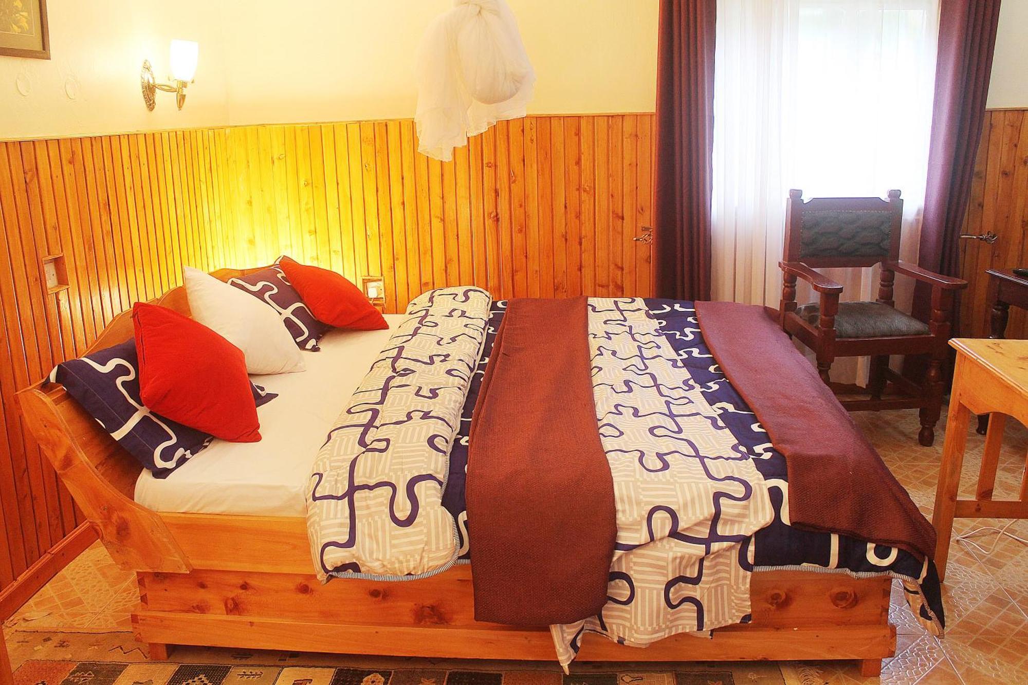 Bunyonyi Safaris Resort Kabale Exterior foto