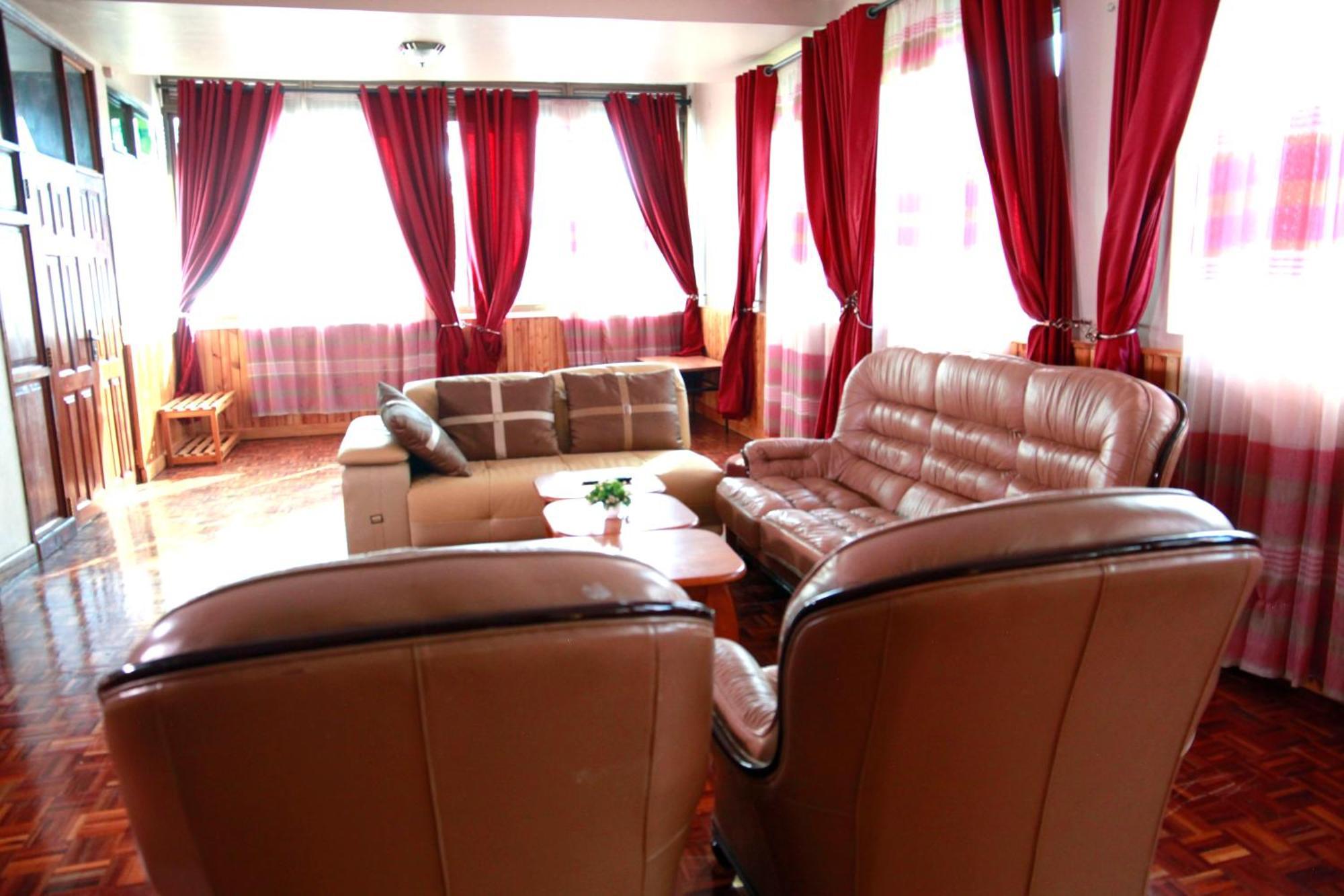Bunyonyi Safaris Resort Kabale Exterior foto